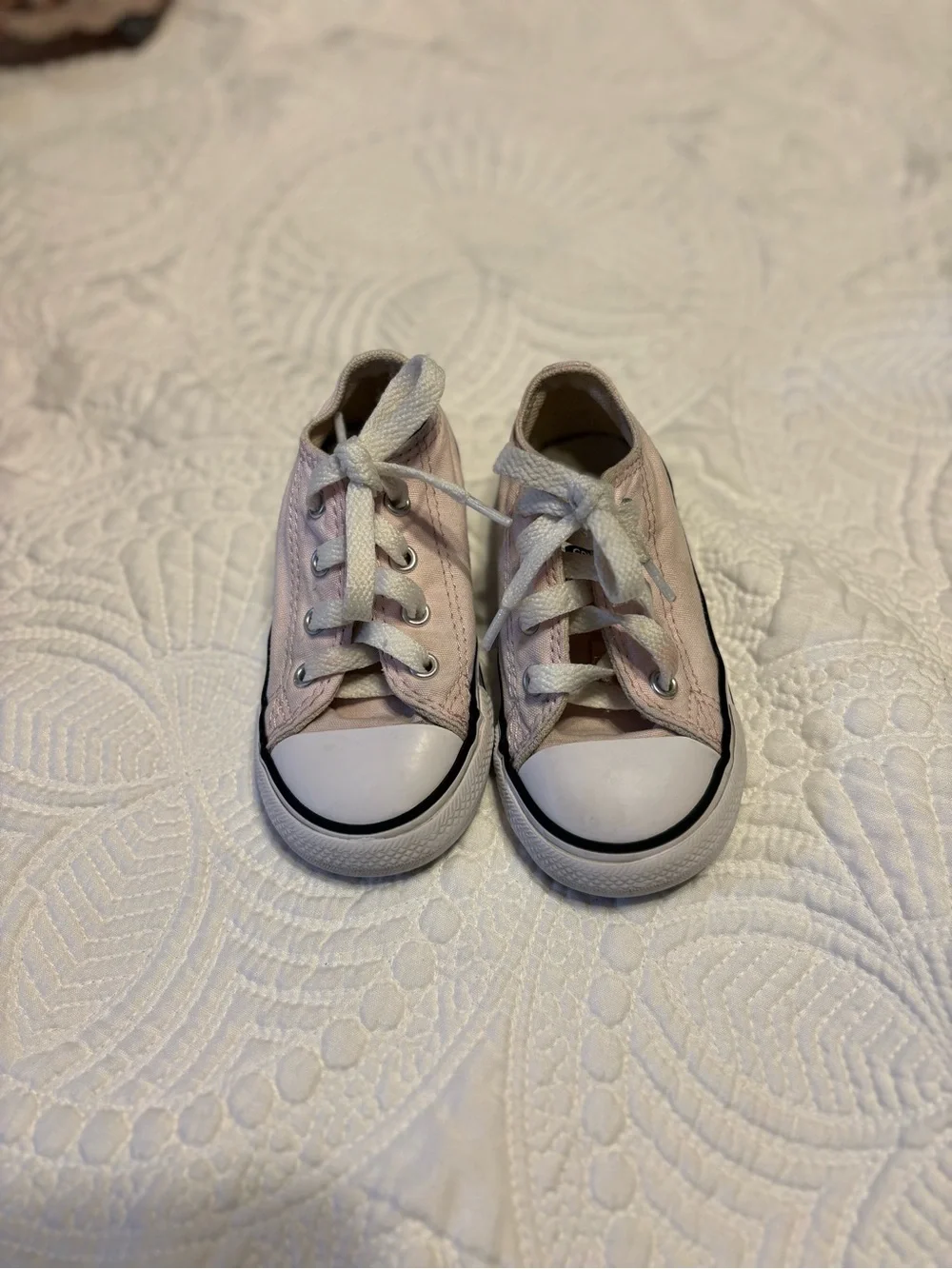 Converse Chuck Taylor Toddler 7 Pink Low Top Sneakers Classic Canvas Lace-up‎